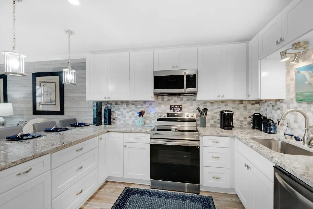 Horizon South 74F Apartment Panama City Beach
